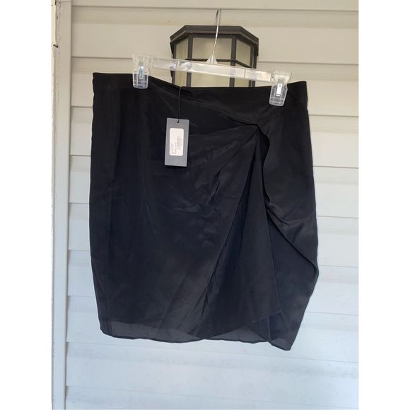 Derek Lam NWT Sarong Skirt in Black Italian 100% Silk, Size 8, MSRP $890 - Picture 2 of 10